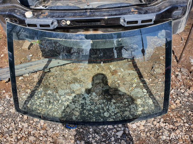 Тойота королла 120 стекло заднее