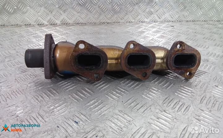 Коллектор выпускной Audi A4 B8/8K 2010