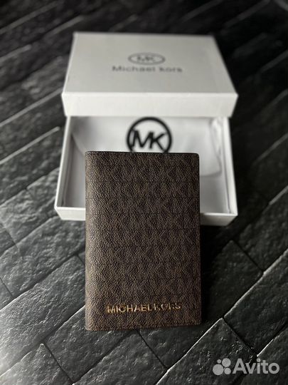 Обложка на паспорт michael kors