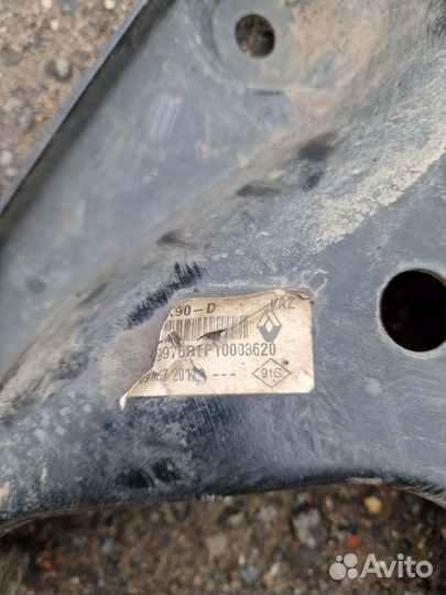 Рычаг передний правый в шаровой Рено Логан 2