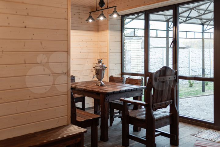 Коттедж 220 м² на участке 45 сот.