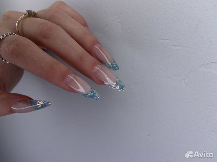 Мастер по наращиванию/маникюру