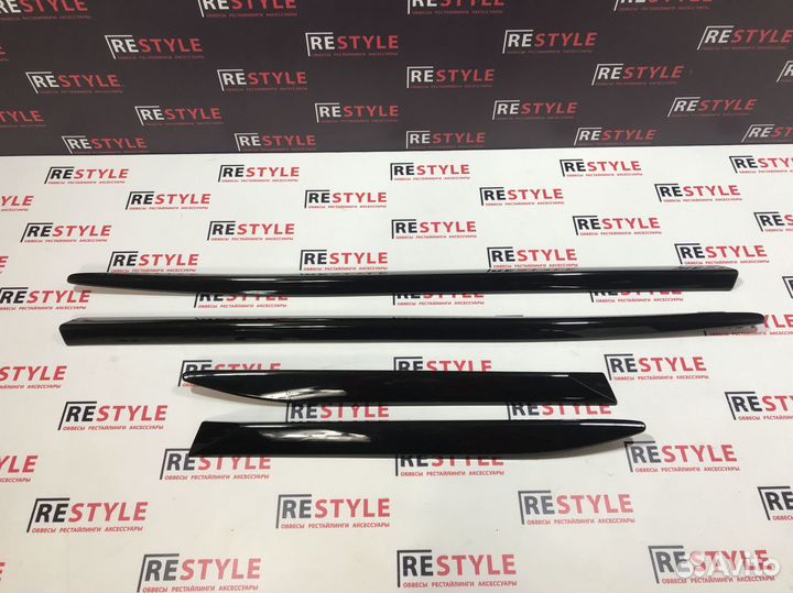 Молдинги дверей Lexus LX570