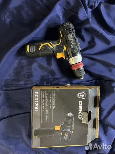 Шуруповерт со сьемным патроном Deko