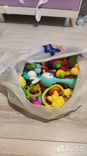 Погремушки и грызунки пакетом