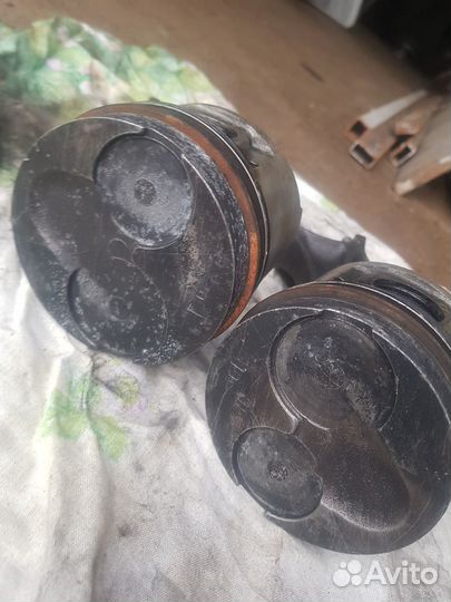 Поршня 4д56 2шт