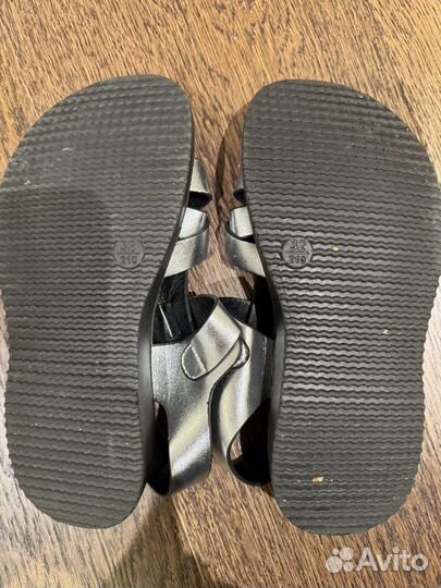 Сандалии для девочки