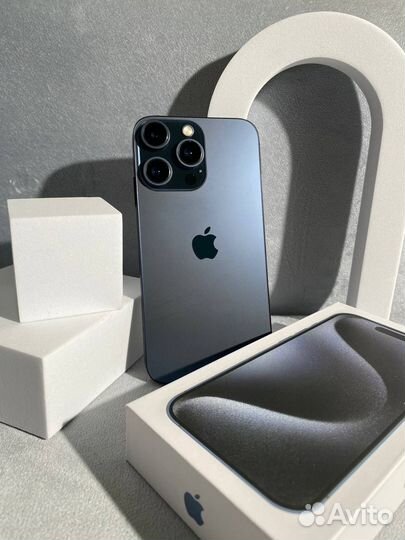 iPhone xr в корпусе 15 pro 128 gb