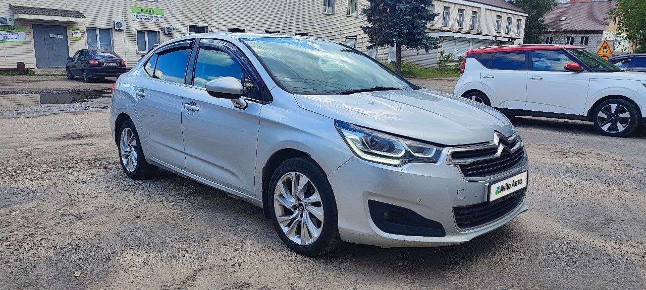 Citroen C4: фото владельца