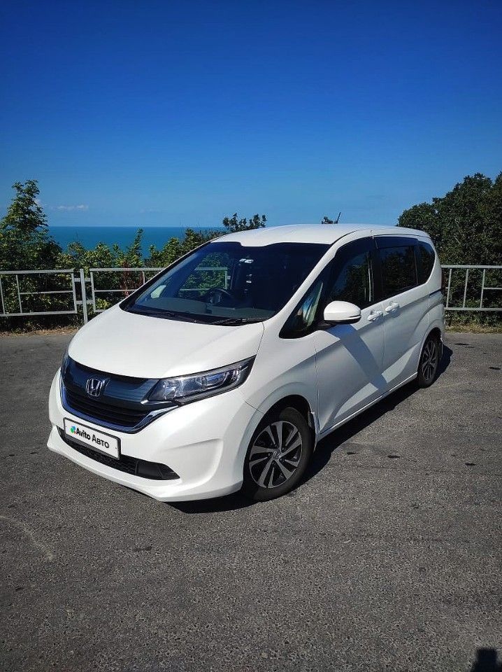Honda Freed: фото владельца