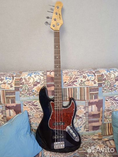 Бас гитары Stagg