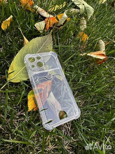 Чехол на iPhone