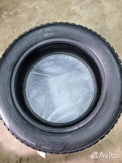 Kumho I'Zen RV Stud KC16 225/55 R18 102T