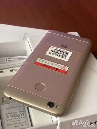 Xiaomi Redmi 4X, 4/64 ГБ