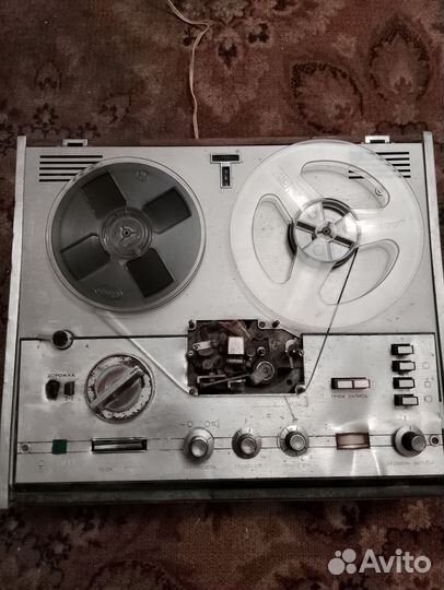 Катушечный магнитофон Астра-207