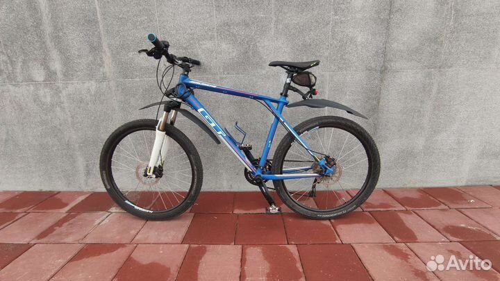 Велосипед GT Avalanche comp