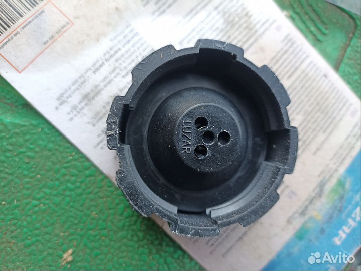 Крышка расширительного бачка ваз 2108