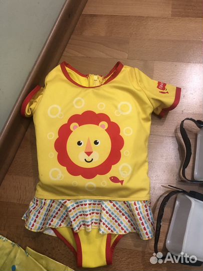 Жилеты, ласты, очки