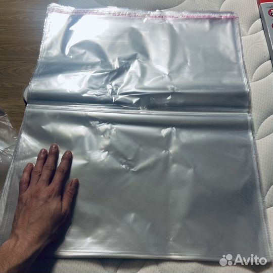 Зип пакет с липкой лентой