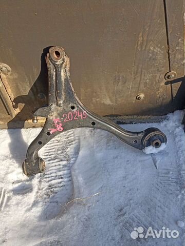 Рычаг на Honda Stream