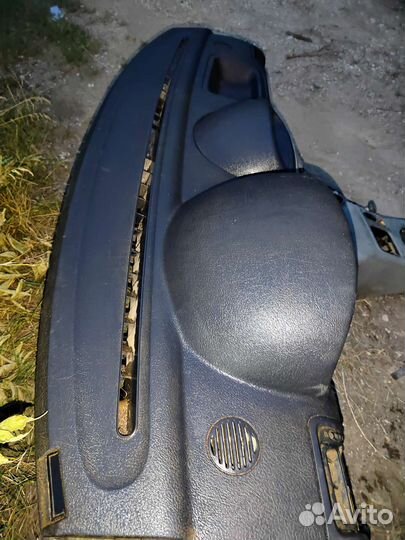 Торпеда панель Renault symbol