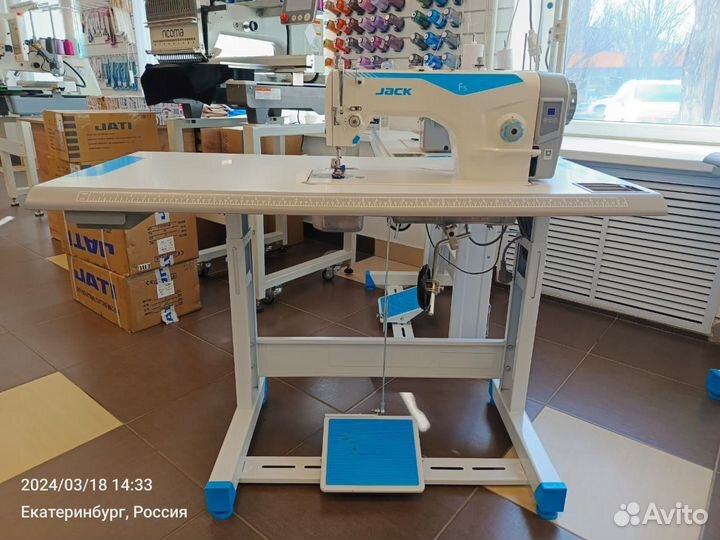 Промышленная швейная машина Jack JK-F5 (F5H)