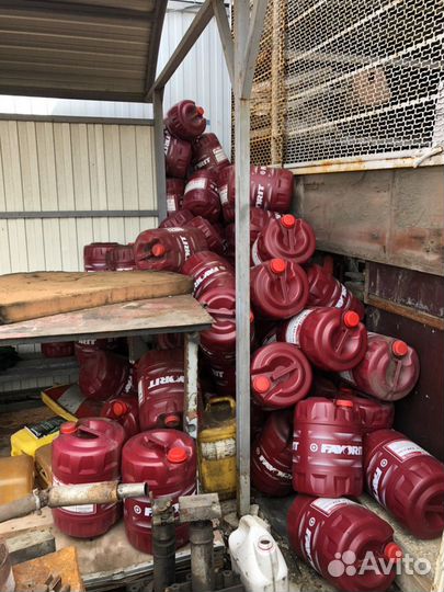 Канистры 20 литровые