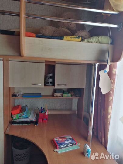 Двухъярусная кровать бу