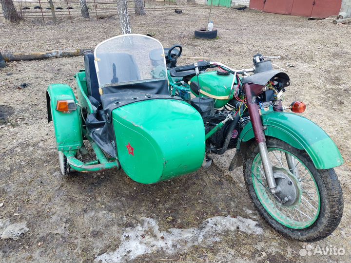 Урал с двс 18л.с