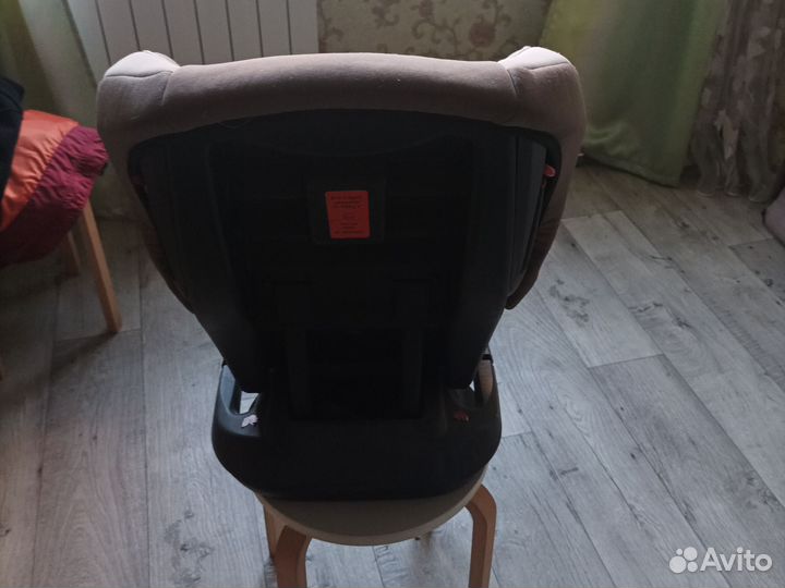 Детское автокресло