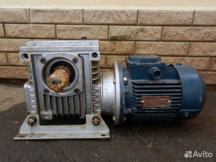 Редуктор кц-300 Б/у