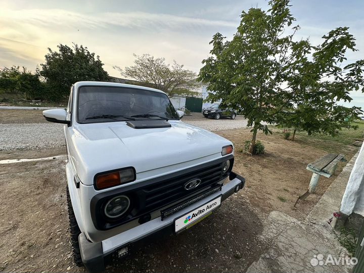 LADA 4x4 (Нива) 1.7 МТ, 2014, 178 000 км