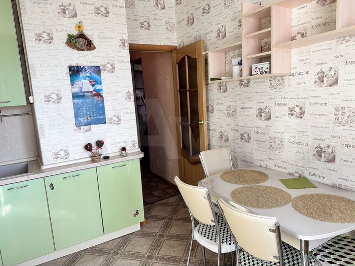 2-к. квартира, 53,5 м², 14/17 эт.