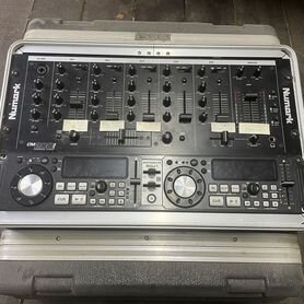 Dj контролер Numark CM200 + American Audio