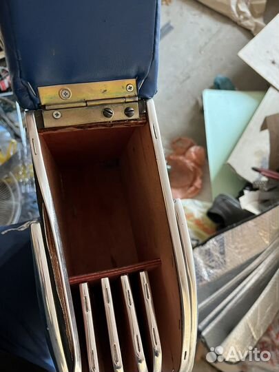 Подлокотник