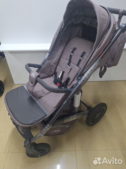 Новая прогулочная коляска luxmom 790
