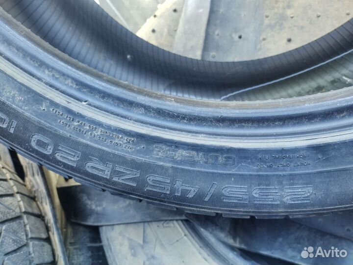 Nokian Tyres Hakka Black 2 255/45 R20 105Y