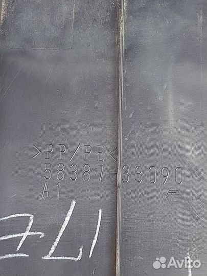 Обшивка багажника Toyota Camry XV40