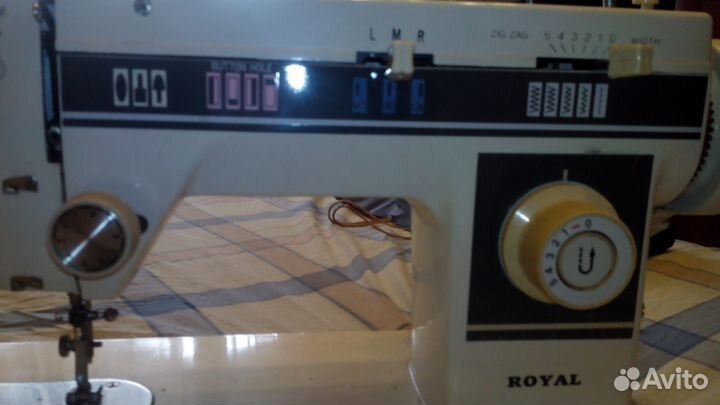 Швейная машина royal