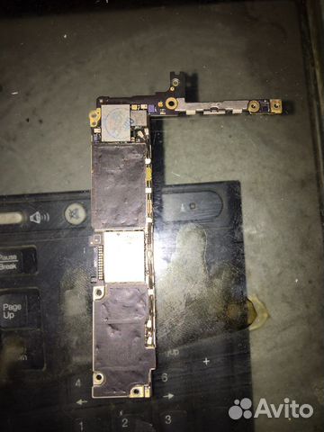Материнская плата на запчасти на iPhone 6s+