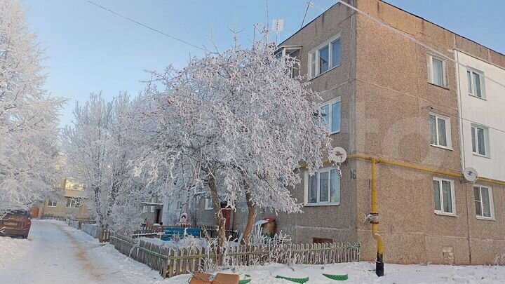 3-к. квартира, 53 м², 3/3 эт.