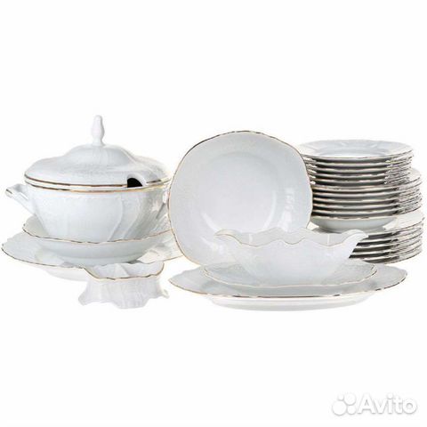 Набор столовой посуды новый