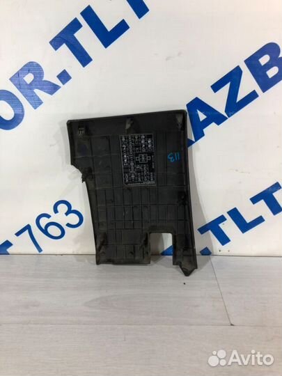 Крышка блока предохранителей KIA RIO 3 рест 1.4 AT