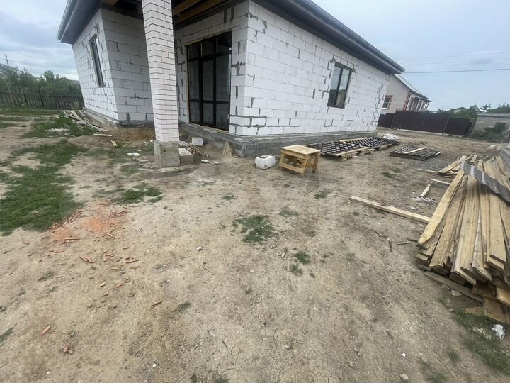 Дом 170 м² на участке 6 сот.