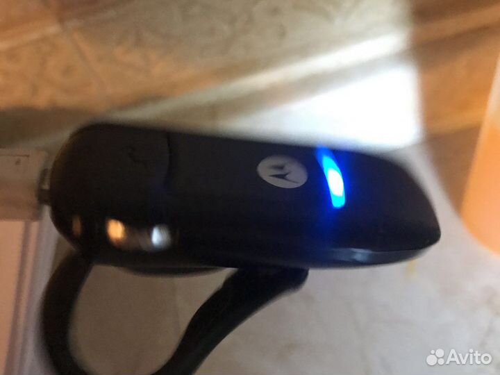 Bluetooth-гарнитура Motorola