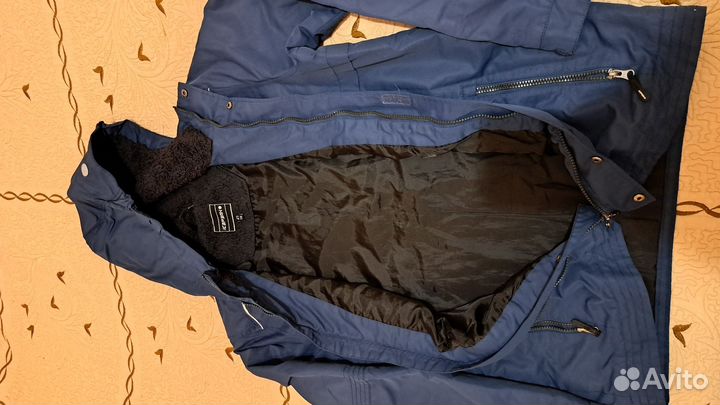 Осенная-весенная куртка для мальчиков