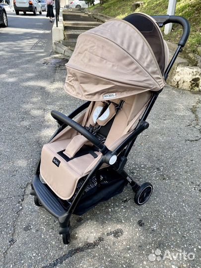 Новая коляска Leclerc, Голландия