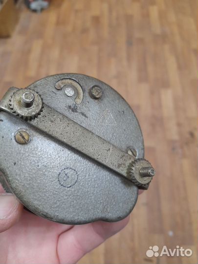 Часы, самолетные, танковые, корабельные