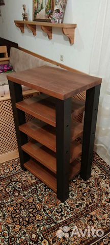 Стойка для аудио аппаратуры из массива