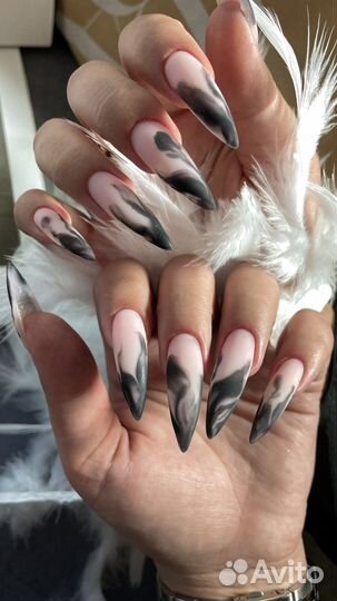 Наращивание ногтей